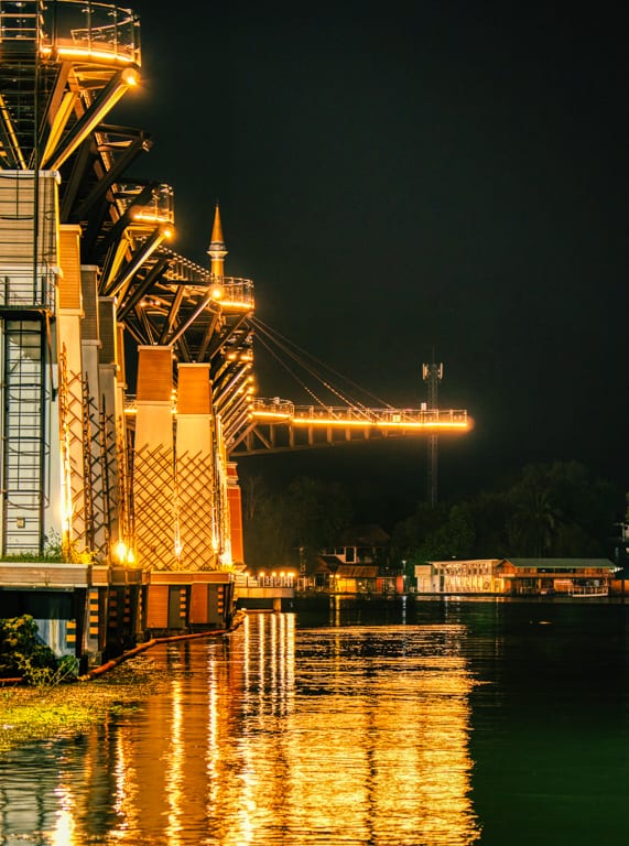 Mueang Kan Skywalk 13